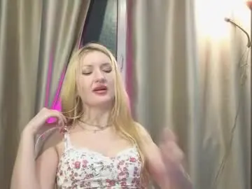 Chaturbate Sex Cam of nadinna999