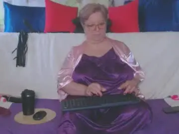 Chaturbate Live Porn of queenpammy