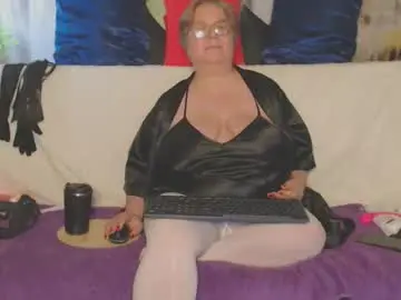 Chaturbate Free Porn Cam of queenpammy