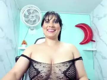 Chaturbate Private Sex Chat of karime_sexygirl