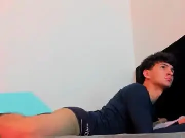 Chaturbate Live Sex Cam of marcusfire_2