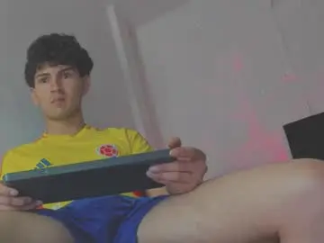 Chaturbate Live Sex Cam of marcusfire_2