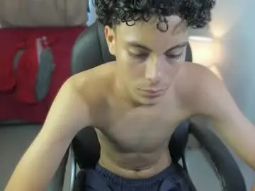 Chaturbate Live Sex Cam of mr_dominant69