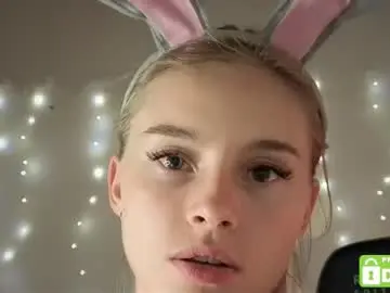 Chaturbate Free Live Porn of roxxxie_reid