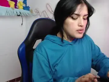 Chaturbate Live Sex Cam of sari_belle