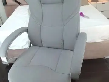 Chaturbate Live Sex Cam of sophie_harper1