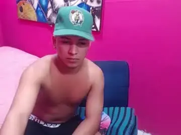 Chaturbate Live Sex Cam of twinks_fuck