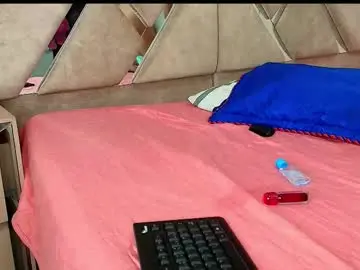 Chaturbate Live Sex Cam of _hannahst