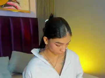 Chaturbate Free Live Porn of laura_aristizabal_19