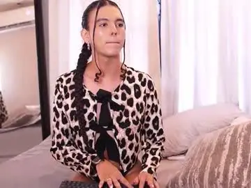 Chaturbate Best live sex cam show of luxa_velvett