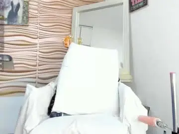 Chaturbate Live Sex of mia_pineda