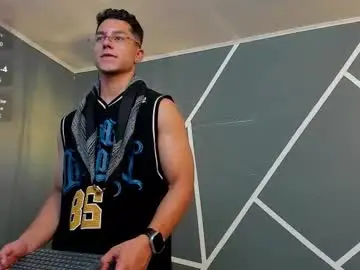 Chaturbate Adult Webcam of noah_clarkk