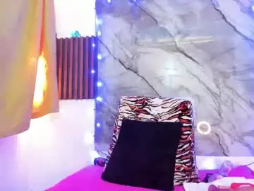 Chaturbate Best live sex cam show of dana_35_