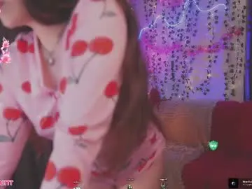 Chaturbate Free Porn Cam of howtomeow
