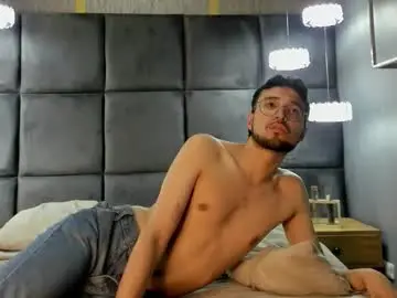 Chaturbate Best live sex cam show of jonnygreey