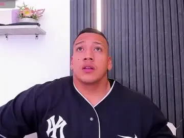 Chaturbate Sex Chat of tom_muscle1