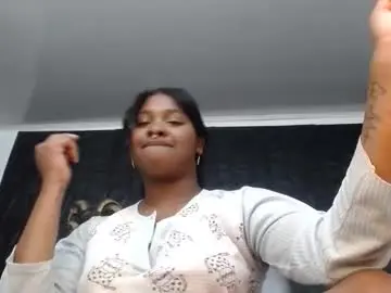 Chaturbate Nude Webcam of cristal_smith06