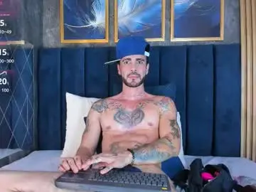 Chaturbate Adult Webcam of darwin_horny