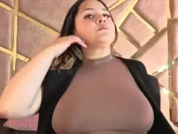 Chaturbate Adult Video Chat of zafiro_claire