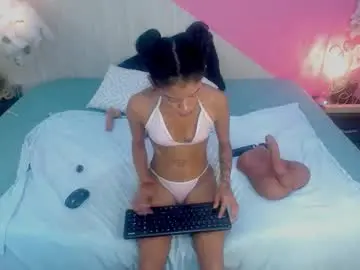 Chaturbate Free Live Porn of adisson_petite1