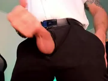 Chaturbate Adult Webcams of petesevans_1