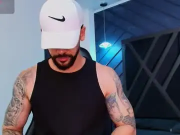 Chaturbate Sex Chat of petesevans_1