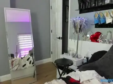 Chaturbate Nude Webcam of wildwifebarbie