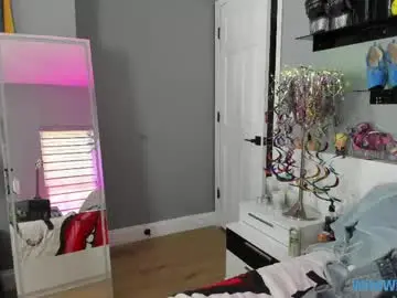 Chaturbate Sex Chat of wildwifebarbie