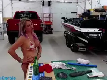 Chaturbate Nude Webcam of wildwifebarbie