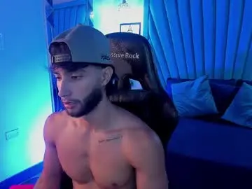 Chaturbate Best live sex cam show of collins_emmett