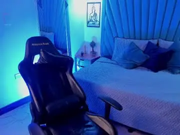 Chaturbate Best live sex cam show of collins_emmett