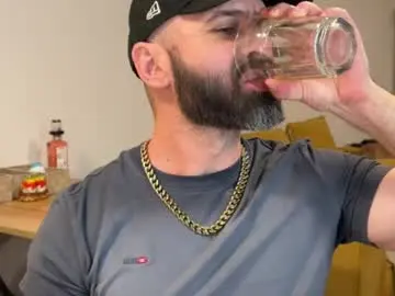 Chaturbate Live Sex Cam of damonsalvatore222