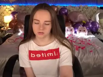 Chaturbate Live Sex of foxyshyyy