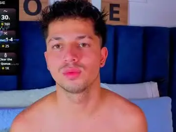 Chaturbate Live Sex Cam of issac_james