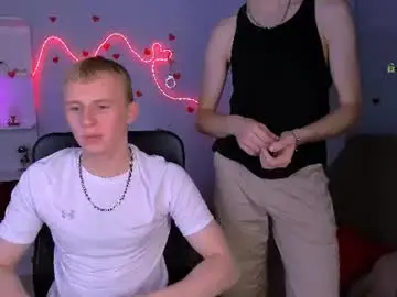 Chaturbate Live Sex Cam of noah_nero