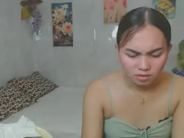 Chaturbate Watch Live Sex Cams of ur_bigcockeziekiel