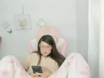 Chaturbate Free Porn Cam of zooeybelair