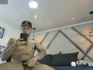 Chaturbate Sex Chat of dusan_grey