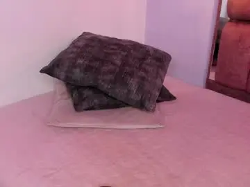 Chaturbate Live Sex Cam of kristakinnky