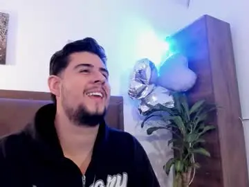 Chaturbate Adult Video Chat of ryan_evannss