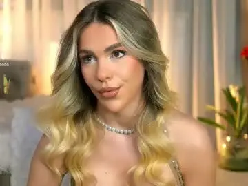 Chaturbate Live Sex of chloevelvetx