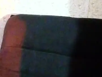 Chaturbate Nude Webcam of curvy_and_petite23_aws