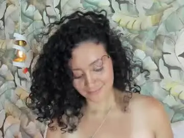 Chaturbate Best live sex cam show of qadeshh_