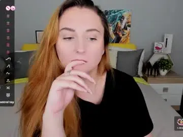 Chaturbate Sex Chat of red_naughtyfox