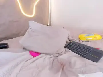 Chaturbate Best live sex cam show of shanntal__