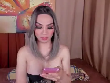 Chaturbate Live Sex Cam of tsqueenselena