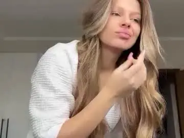 Chaturbate Free Porn Cam of yes_baby_shine