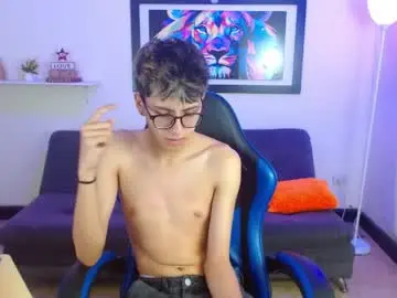 Chaturbate Watch Live Sex Cams of alexcum_18