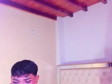 Chaturbate Live Sex of im_sebaslopez