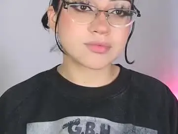 Chaturbate Adult Video Chat of maddyghost